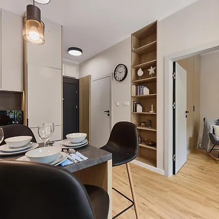 דירה Golden Hour Apartments- Zielona Ostoja 8b