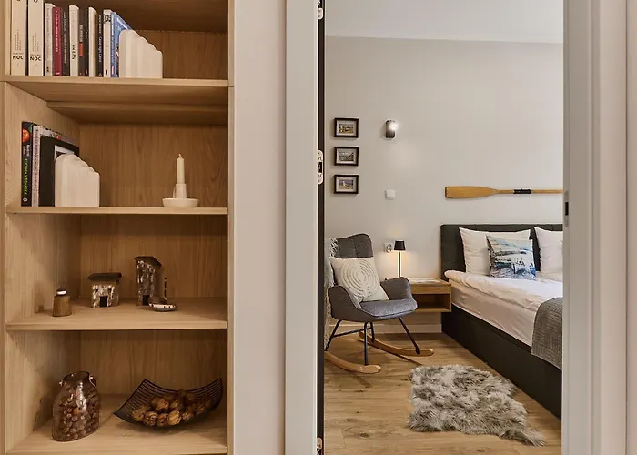 Golden Hour Apartments- Zielona Ostoja 8b Apartament *